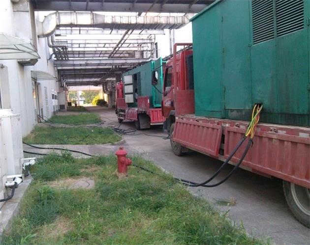 江蘇南京發(fā)電機(jī)出租租賃江寧浦口六合溧水柴油發(fā)電機(jī)租賃工廠租用2臺發(fā)電機(jī)組