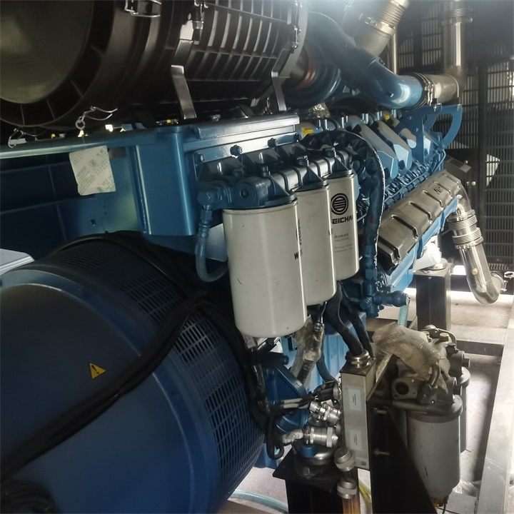 江蘇鎮(zhèn)江發(fā)電機出租租賃_進口濰柴(法國博杜安)1000kw大型柴油發(fā)電機組租賃出租 鎮(zhèn)江大型發(fā)電機出租租賃