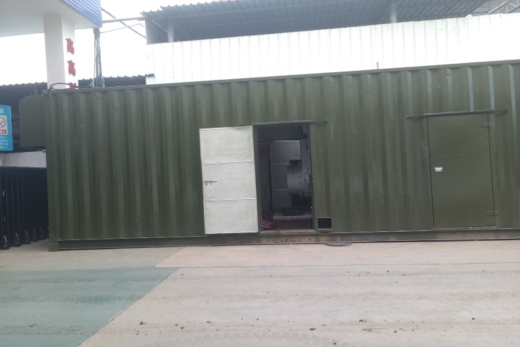 華東電力保障專家：無錫發(fā)電機(jī)租賃公司24小時駐場維護(hù)服務(wù)